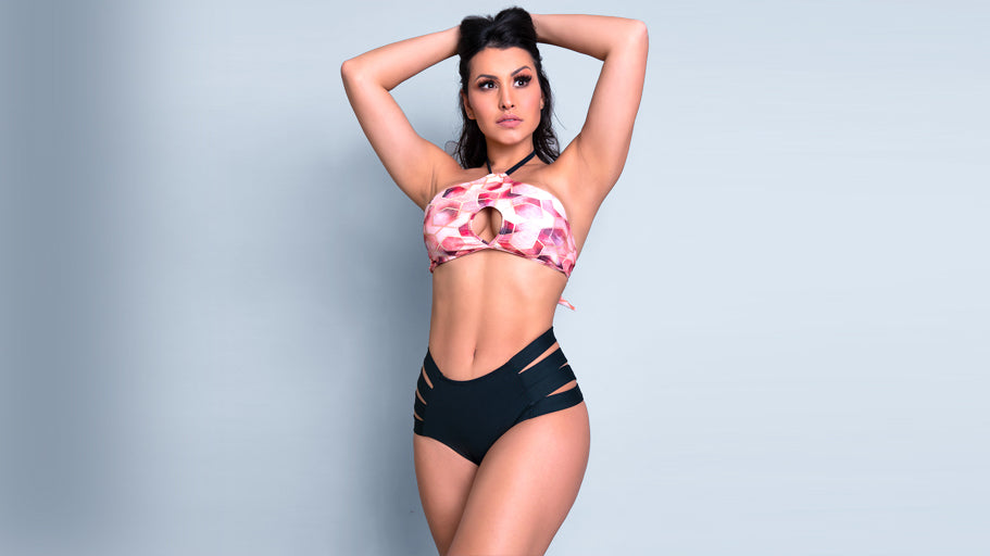 Como arrasar com o seu biquíni Hot Pants.