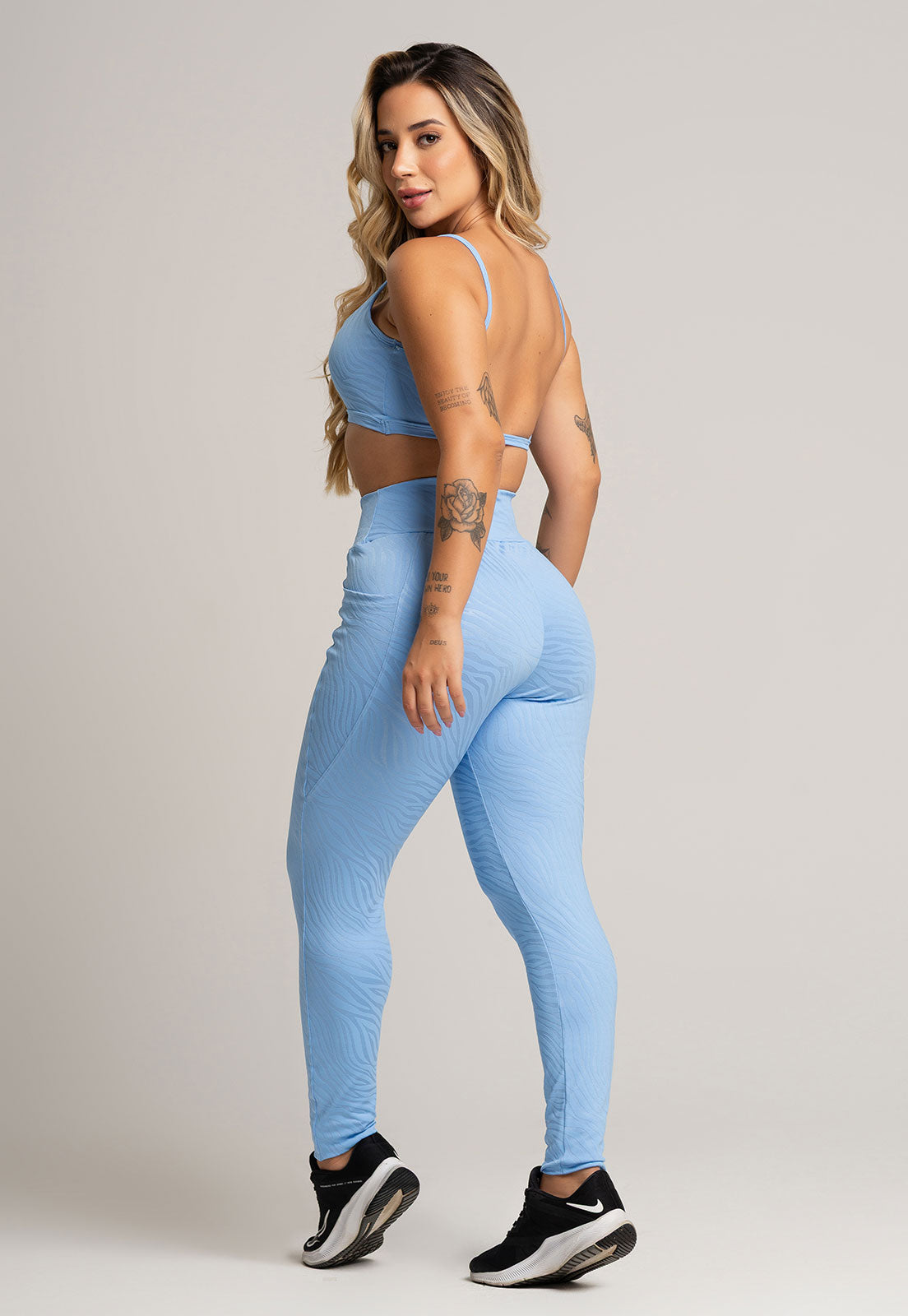 Calça Legging Bolsos Cintura Alta Feminina Jacquard Preto - MVB MODAS