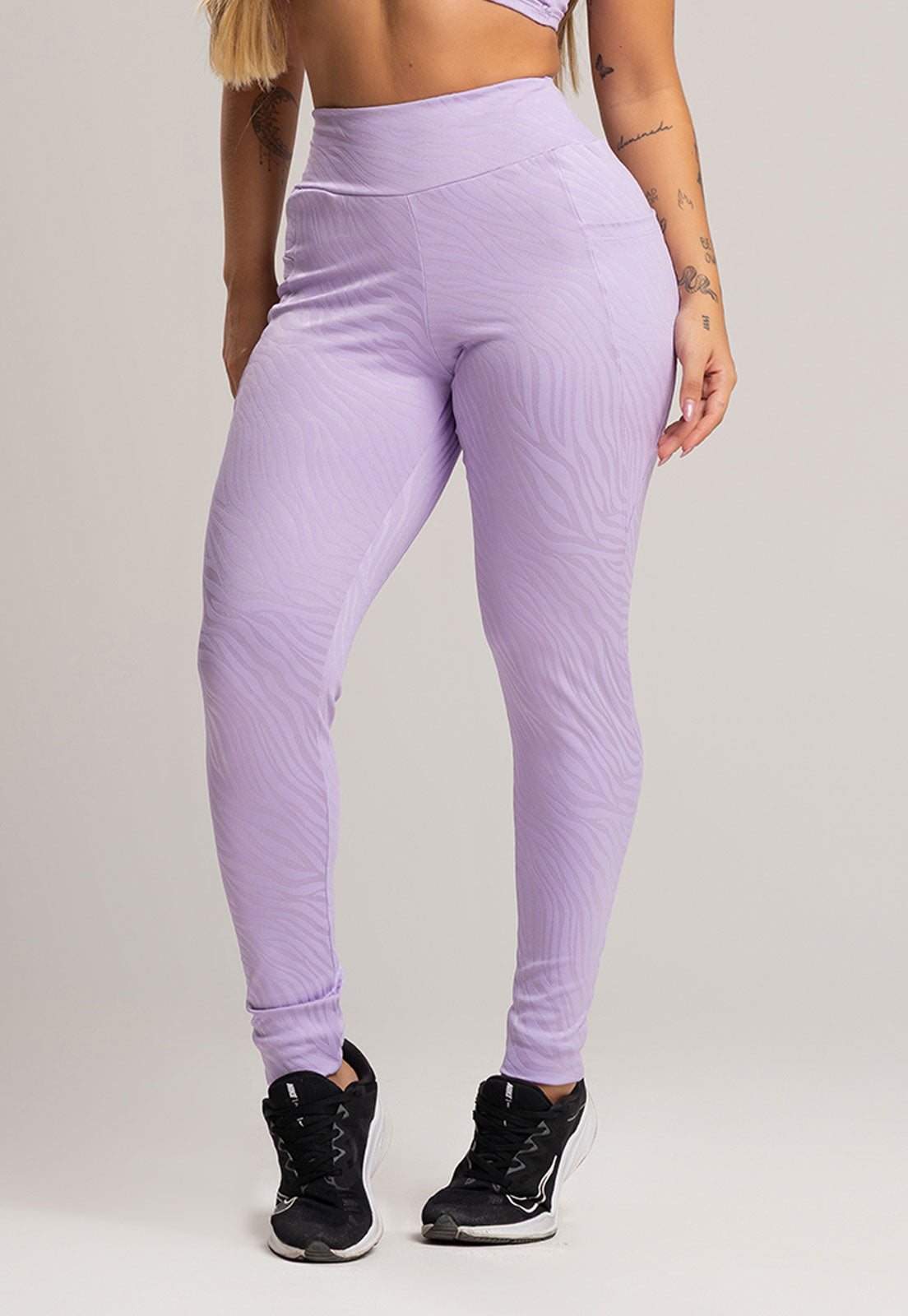 Calça Legging Bolsos Cintura Alta Feminina Jacquard Preto - MVB MODAS