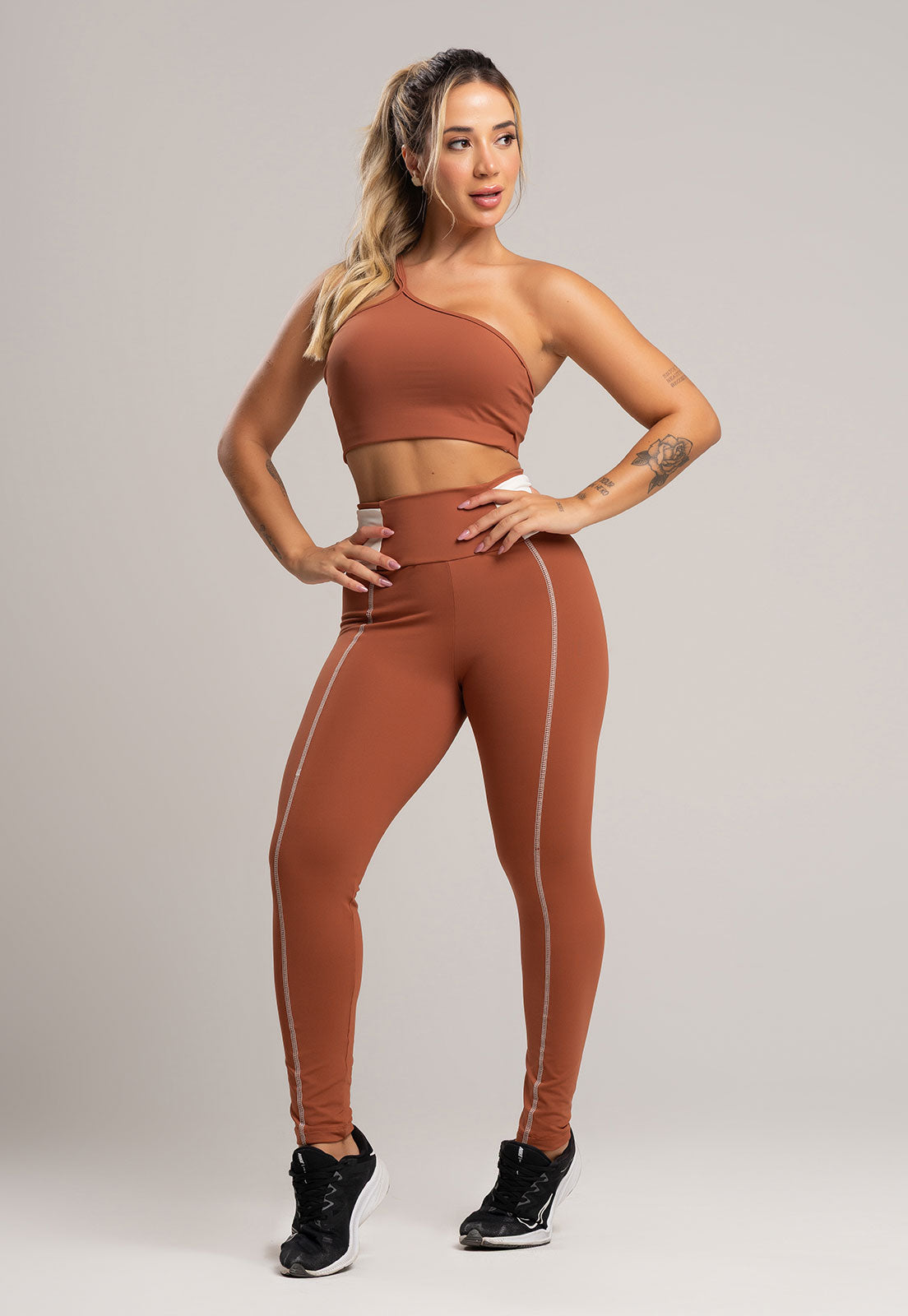 Calça Legging Cós Off White Cintura Alta Feminina Poliamida Preto - MVB MODAS