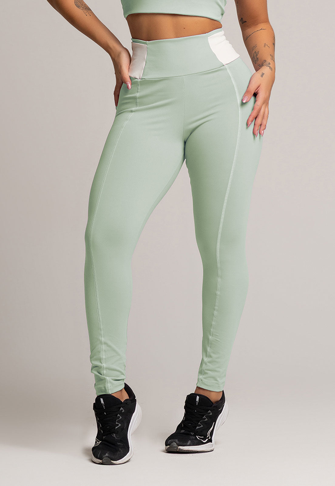 Calça Legging Cós Off White Cintura Alta Feminina Poliamida Preto - MVB MODAS