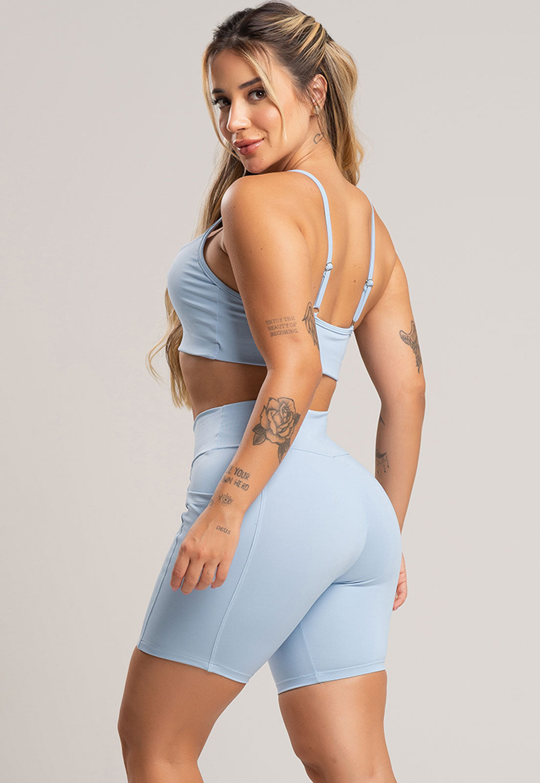 Short Bolsos Cintura Alta Feminina Poliamida Preto - MVB MODAS