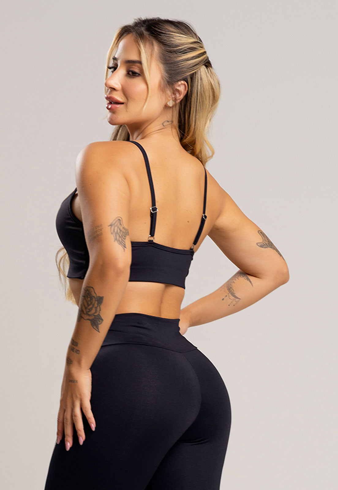 Top Duplo Alcinha de Regulagem Poliamida Preto - MVB MODAS