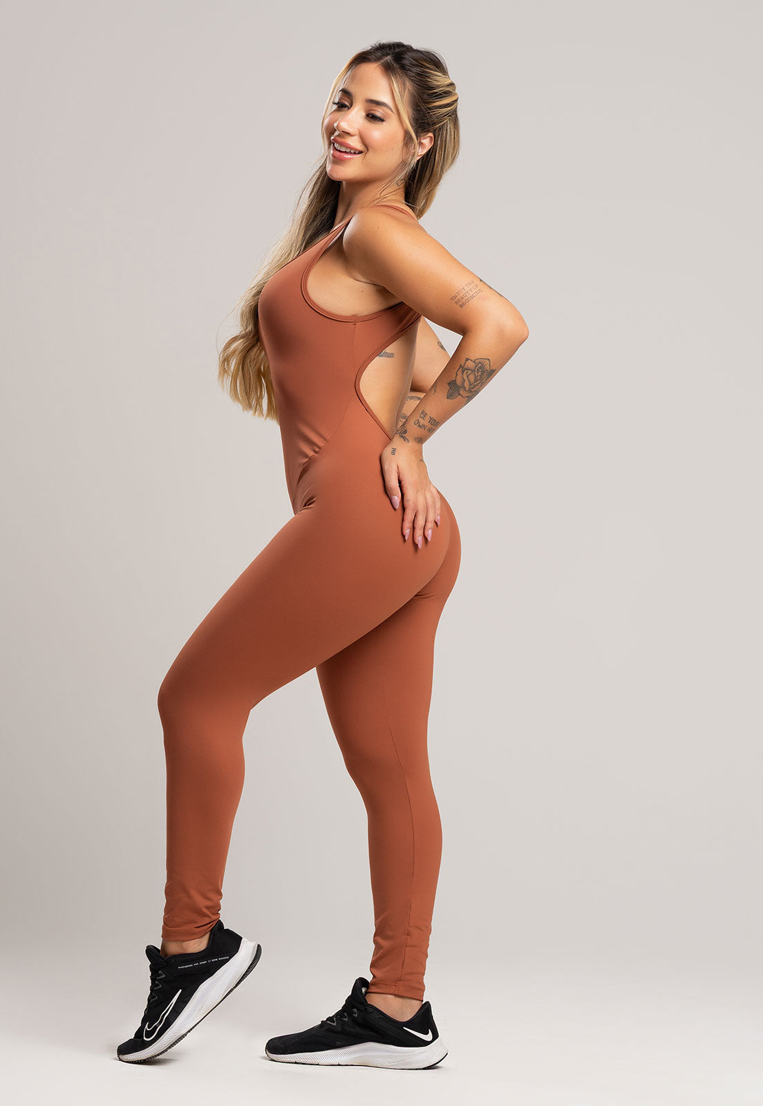 Macacão Fitness Longo Costa Nua Poliamida Preto - MVB MODAS