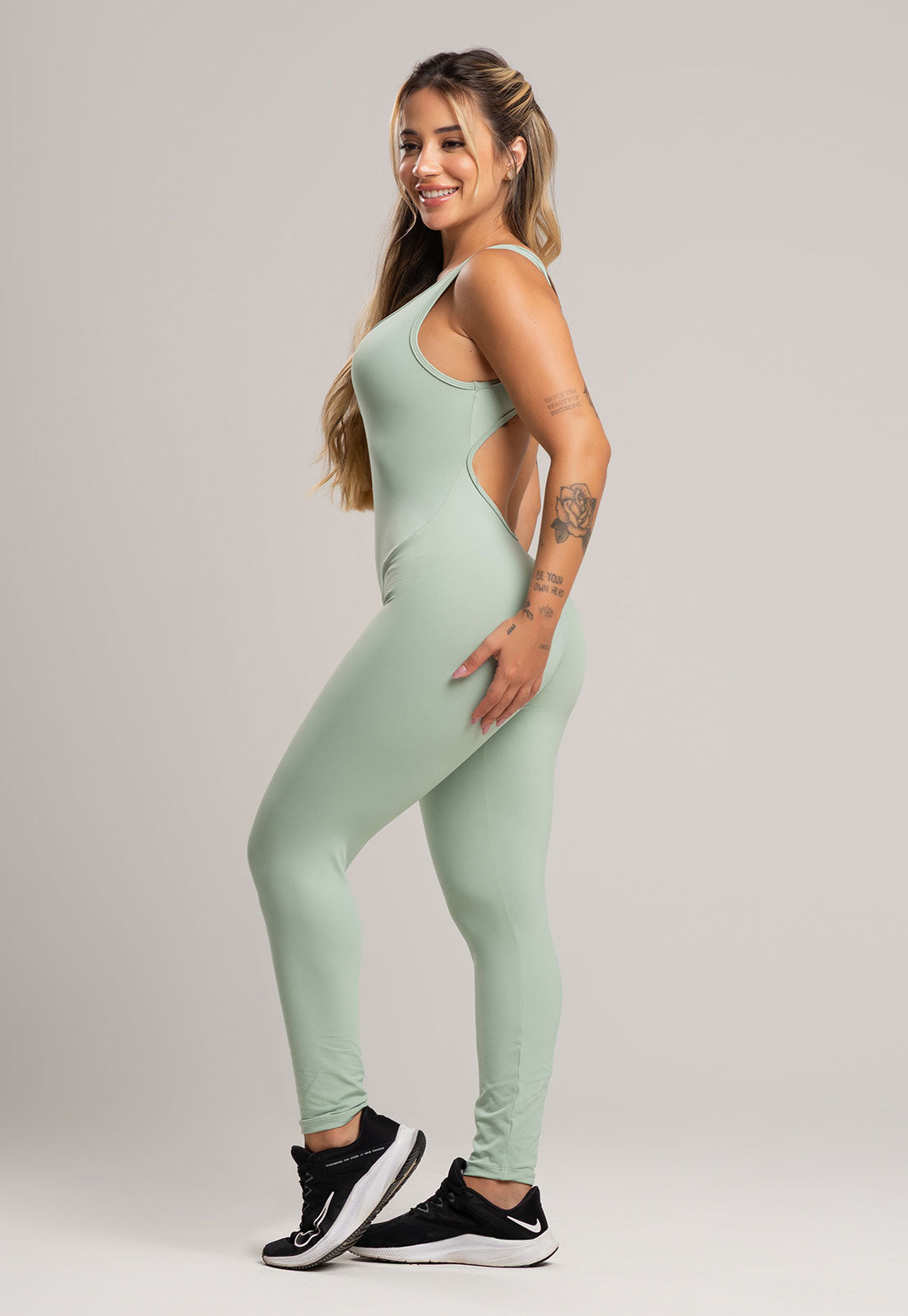 Macacão Fitness Longo Costa Nua Poliamida Preto - MVB MODAS