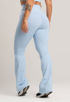 Calça Flare Pantalona Cintura Alta Poliamida Preto - MVB MODAS