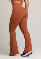 Calça Flare Pantalona Cintura Alta Poliamida Preto - MVB MODAS