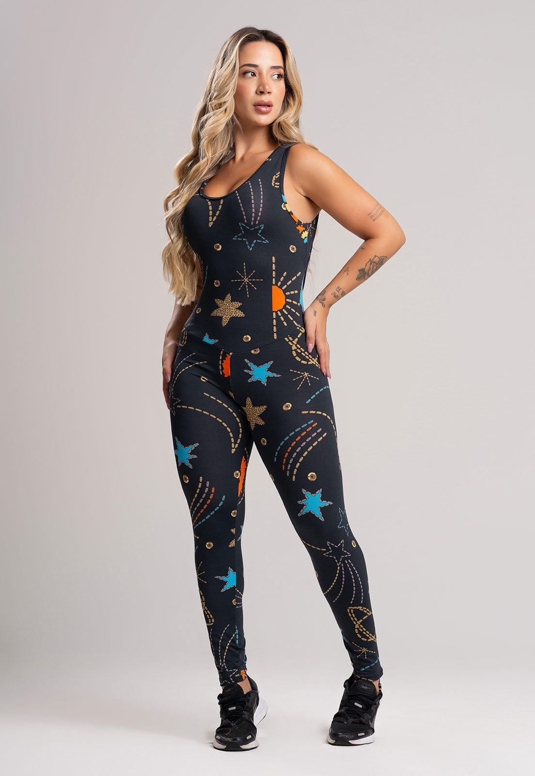 Macacão Longo Costa Nua Marrom - MVB MODAS