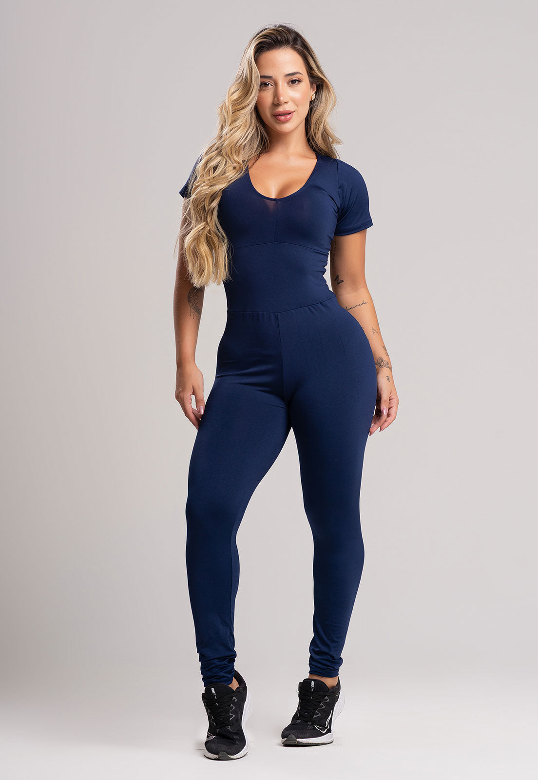 Macacão Longo Manga Curta Costa Fechada Marrom - MVB MODAS