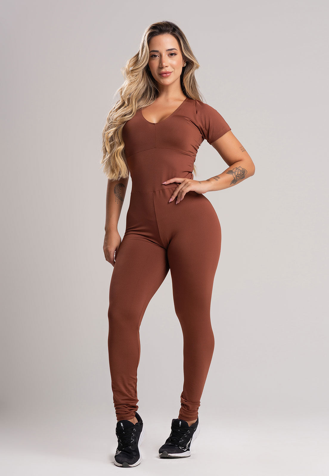 Macacão Longo Manga Curta Costa Fechada Marrom - MVB MODAS