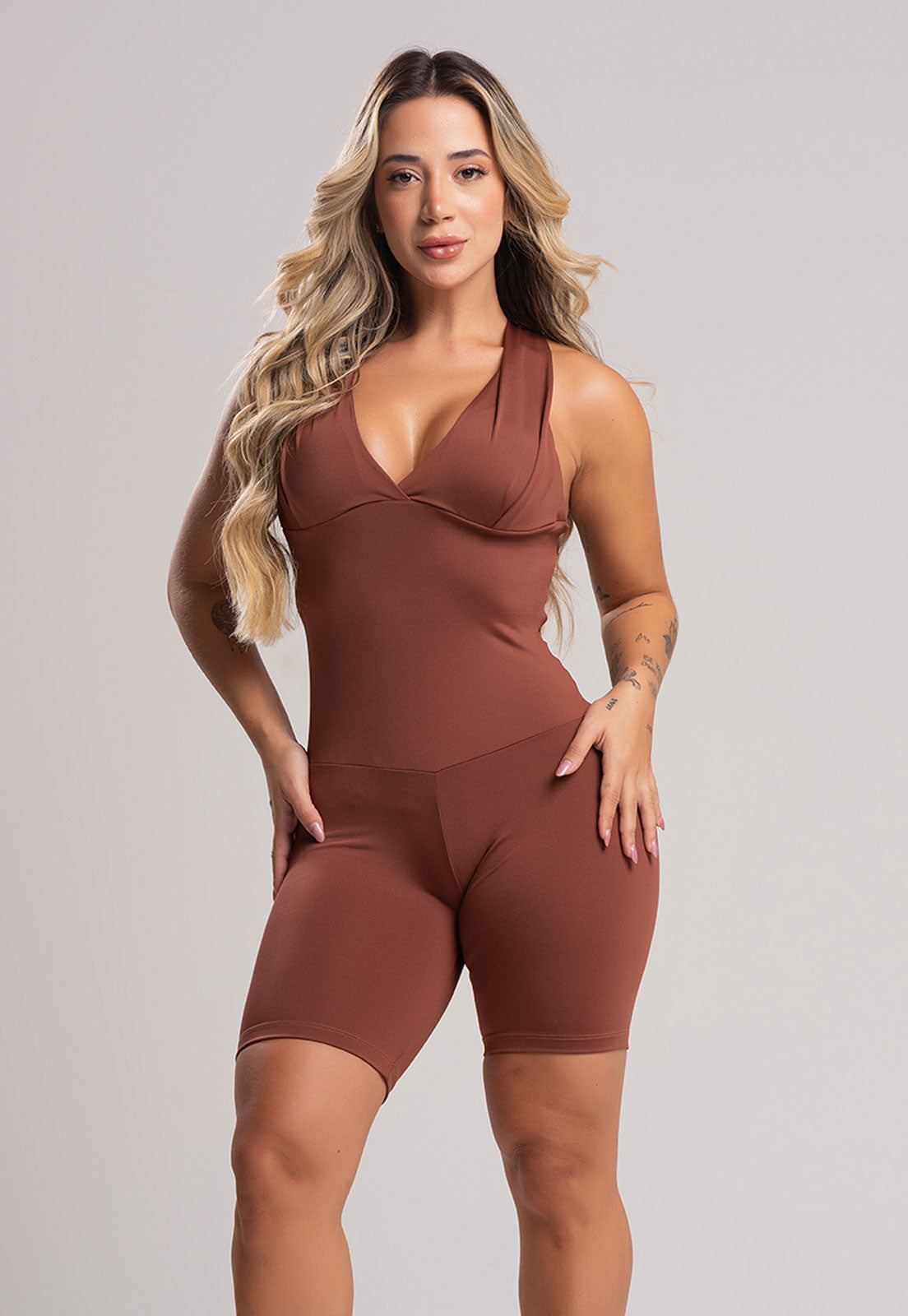 Macaquinho Bojo Curto Marrom - MVB MODAS