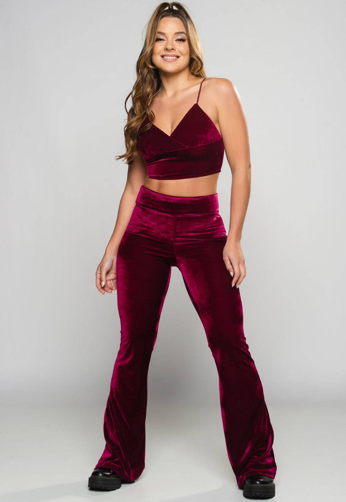 Calça Flare Pantalona Veludo Molhado Cintura Alta Vinho - MVB MODAS