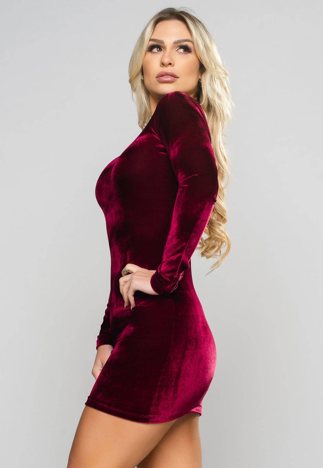 Vestido Costa Nua Veludo Molhado Vinho - MVB MODAS