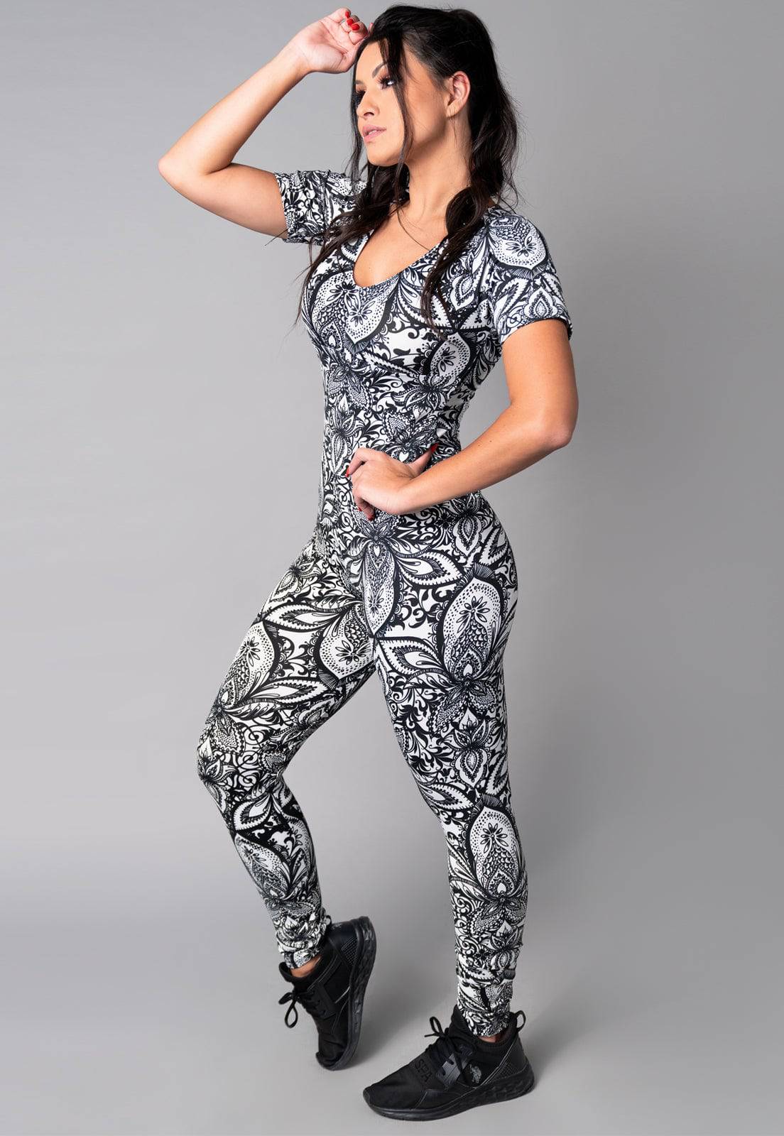 Macacão Longo Manga Curta Costa Fechada Mandala - MVB MODAS