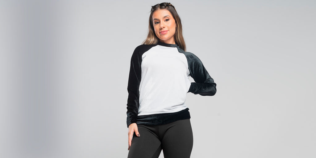 Blusa Casaco Feminino Plush Preto e Branco: Estilo e Conforto para o Inverno