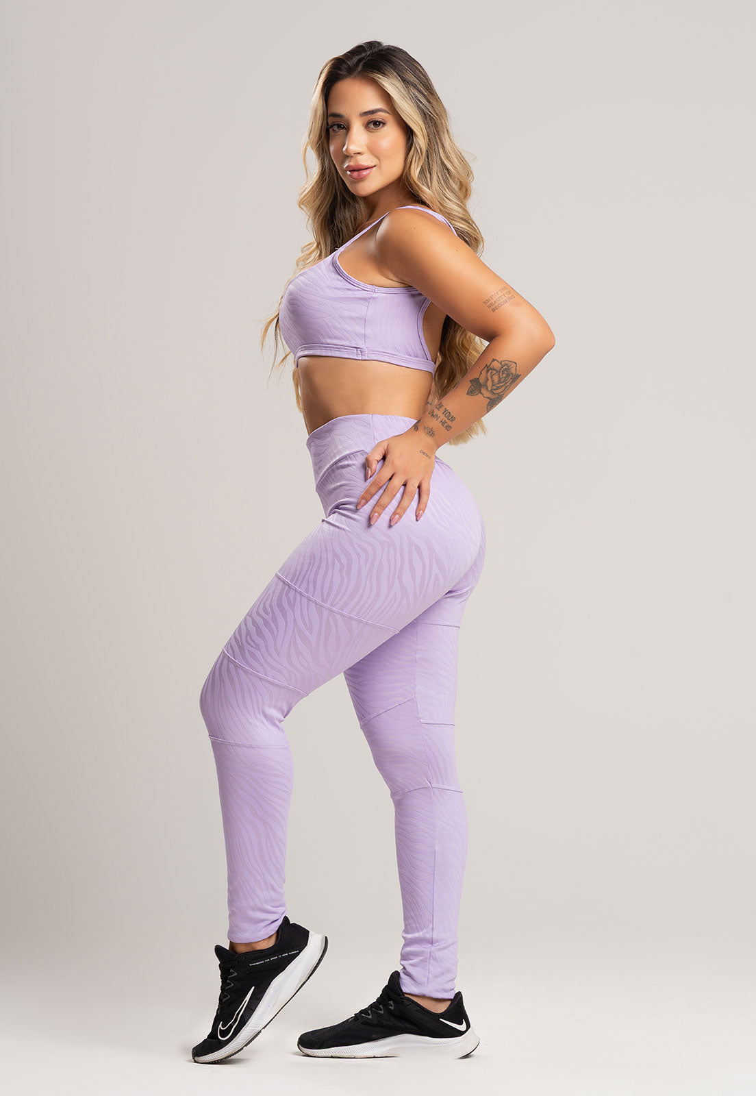 Calça Legging Recortes Cintura Alta Feminina Jacquard Lilás - MVB MODAS