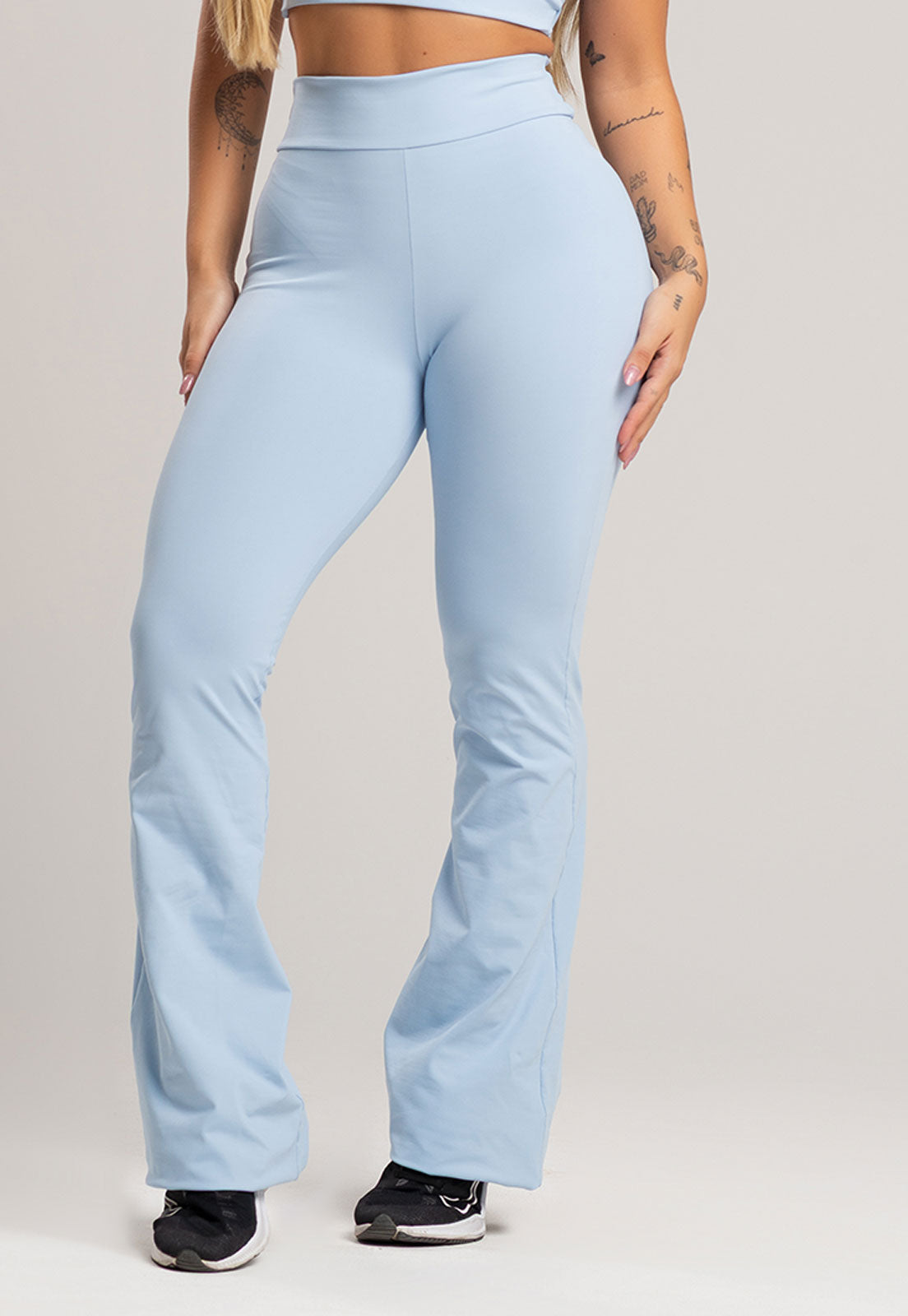 Calça Flare Pantalona Cintura Alta Poliamida Preto - MVB MODAS