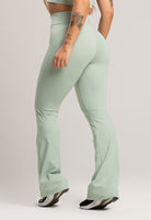 Calça Flare Pantalona Cintura Alta Poliamida Preto - MVB MODAS