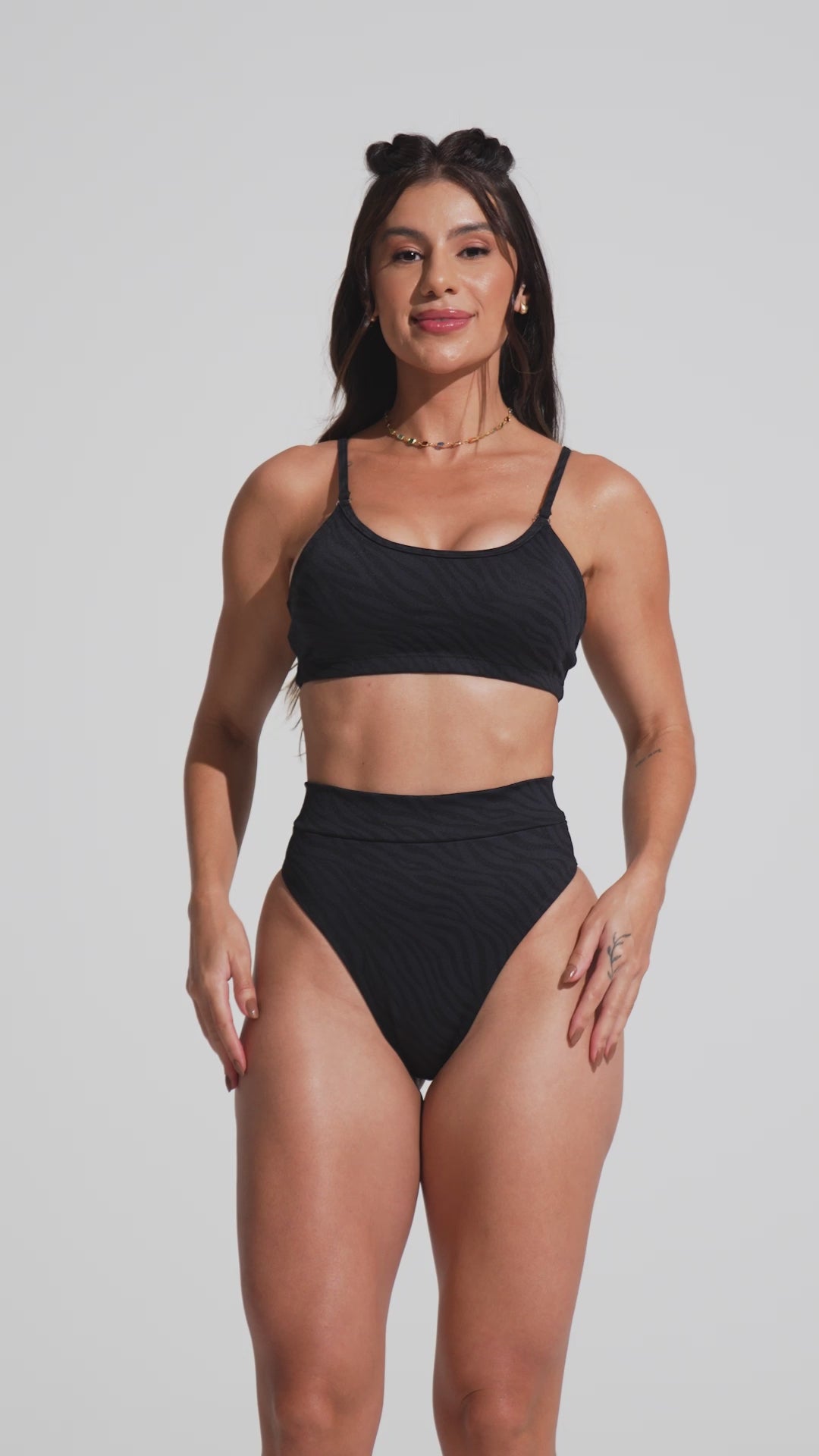 bikina　L Biquíni Alcinha Bojo Hot Pants Fio Duplo Jacquard Lilás – MVB MODAS