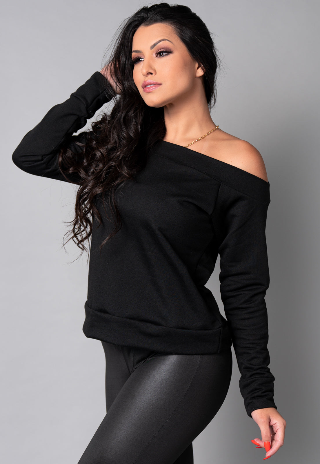 Blusa Manga Longa Cropped Ombro a Ombro Preto - MVB MODAS